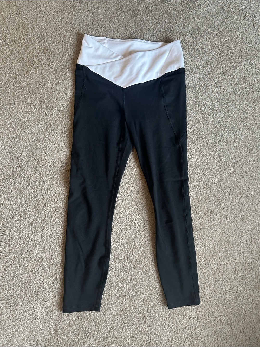 Fabletics Black 7/8 Length Leggings with White V-Waistband
